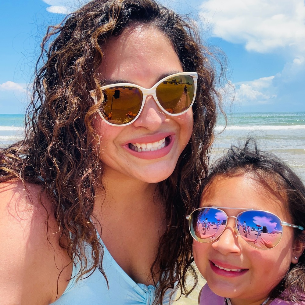 Meet your Posher, Crystel